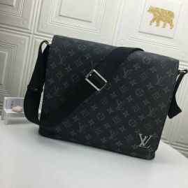 Picture of LV Mens Bags _SKUfw103653154fw